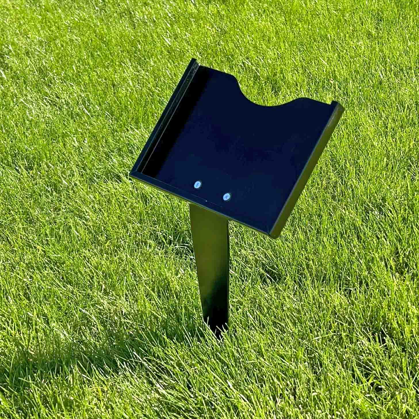 Metal Garden Stake for 5x7 Memorial Plaque in grass